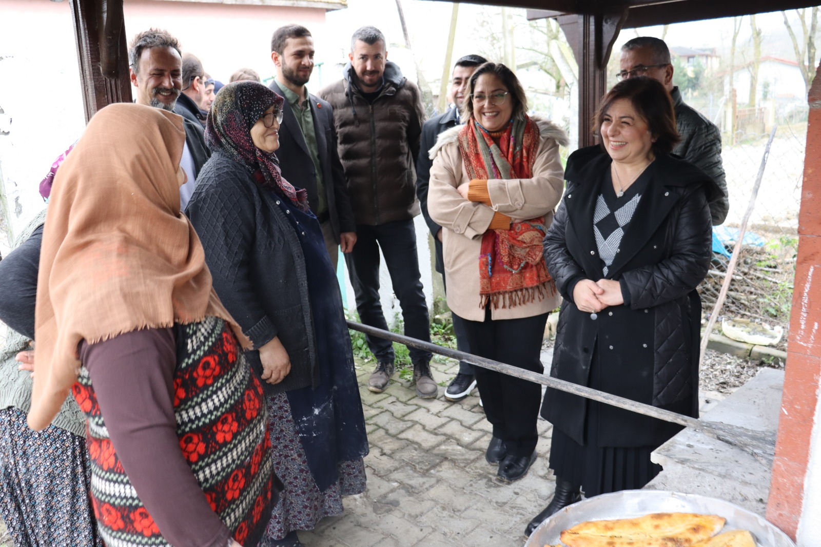 İzmit Belediyesi, Güvercinlik Mahallesi'nde ihtiyaçları yerinde inceledi (5)