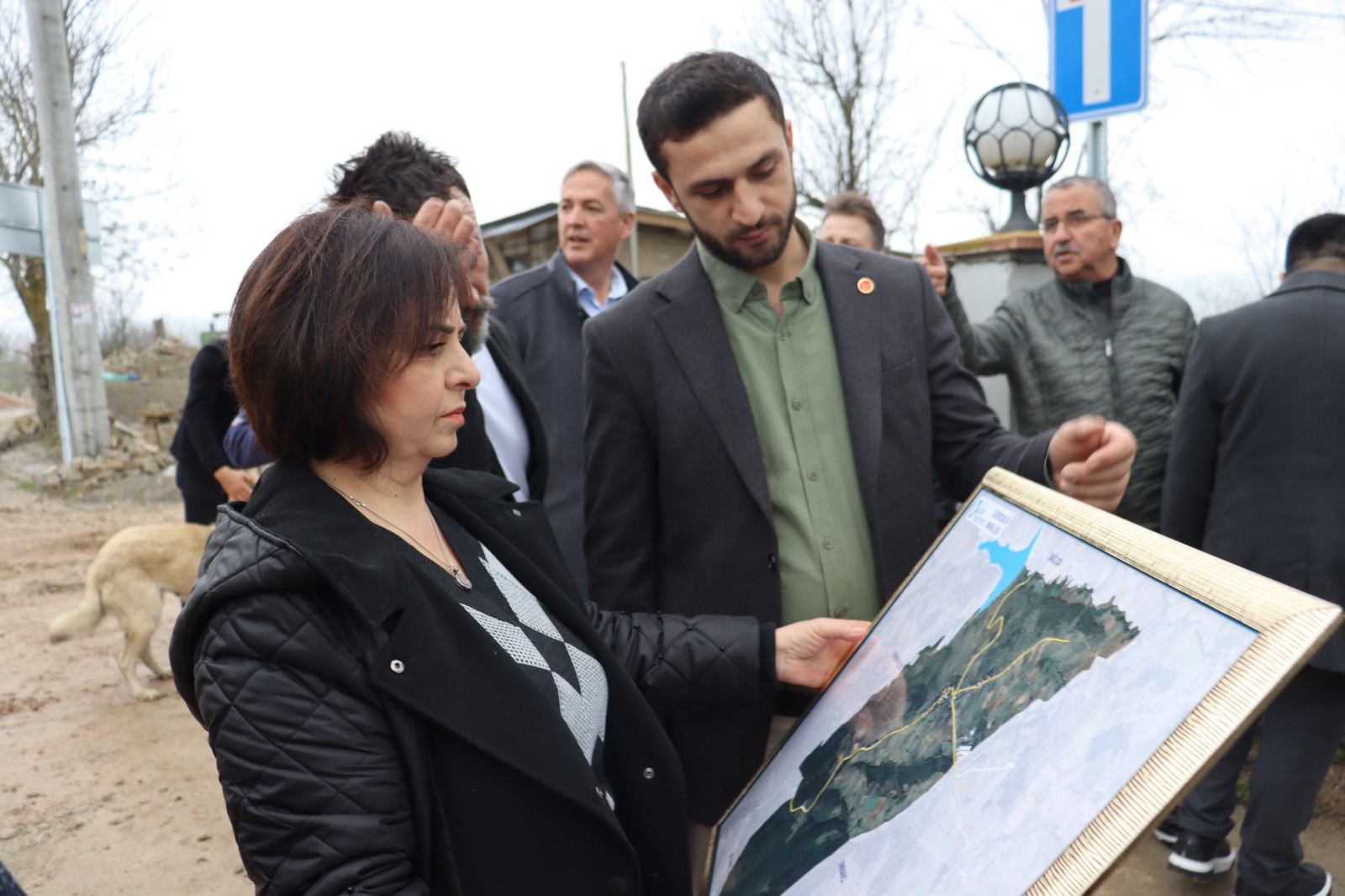 İzmit Belediyesi, Güvercinlik Mahallesi'nde ihtiyaçları yerinde inceledi (7)
