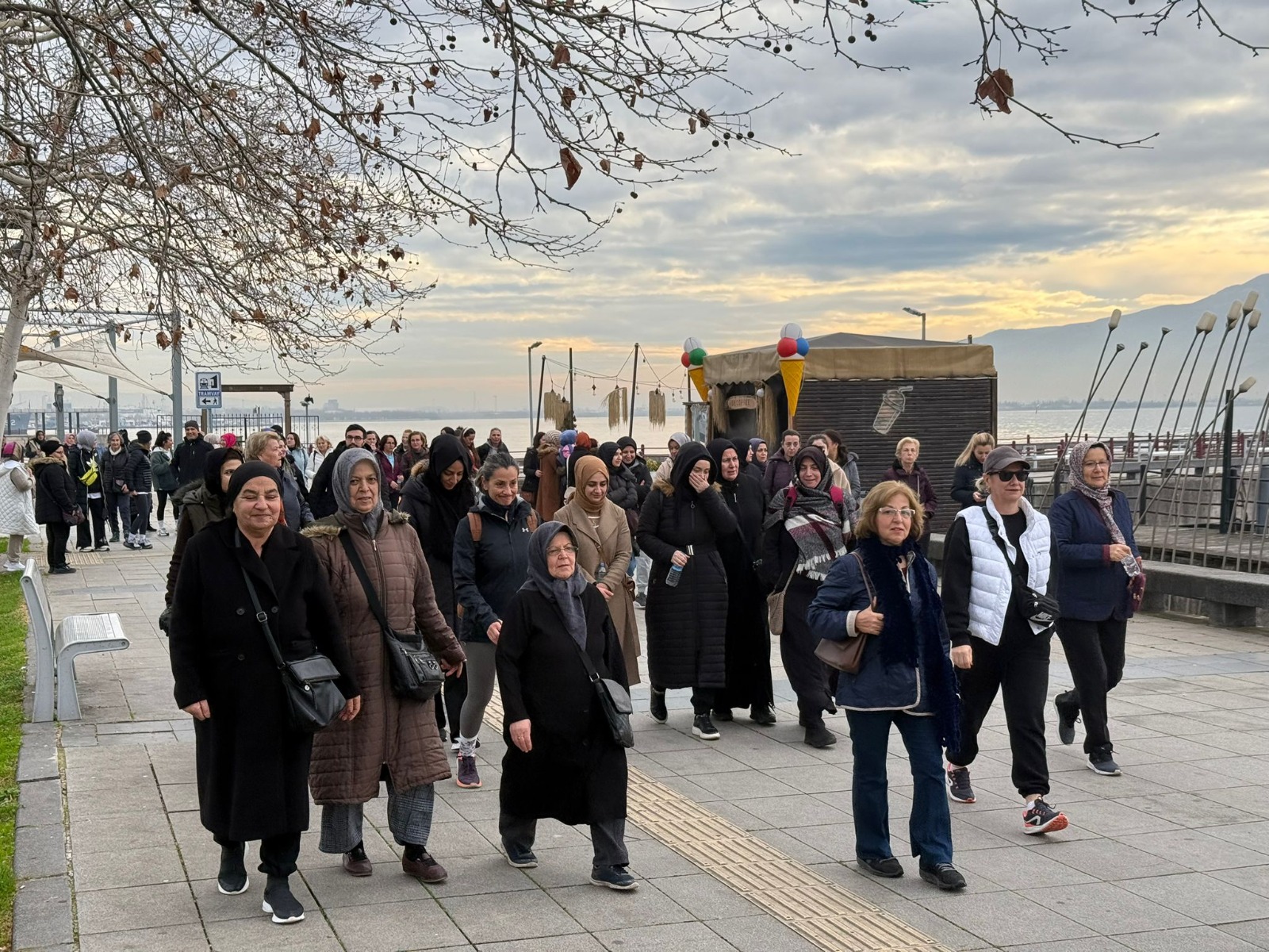 İzmitliler, yılın ilk ‘Sağlıklı Yaşam Yürüyüşü’nde nefes aldı (5)