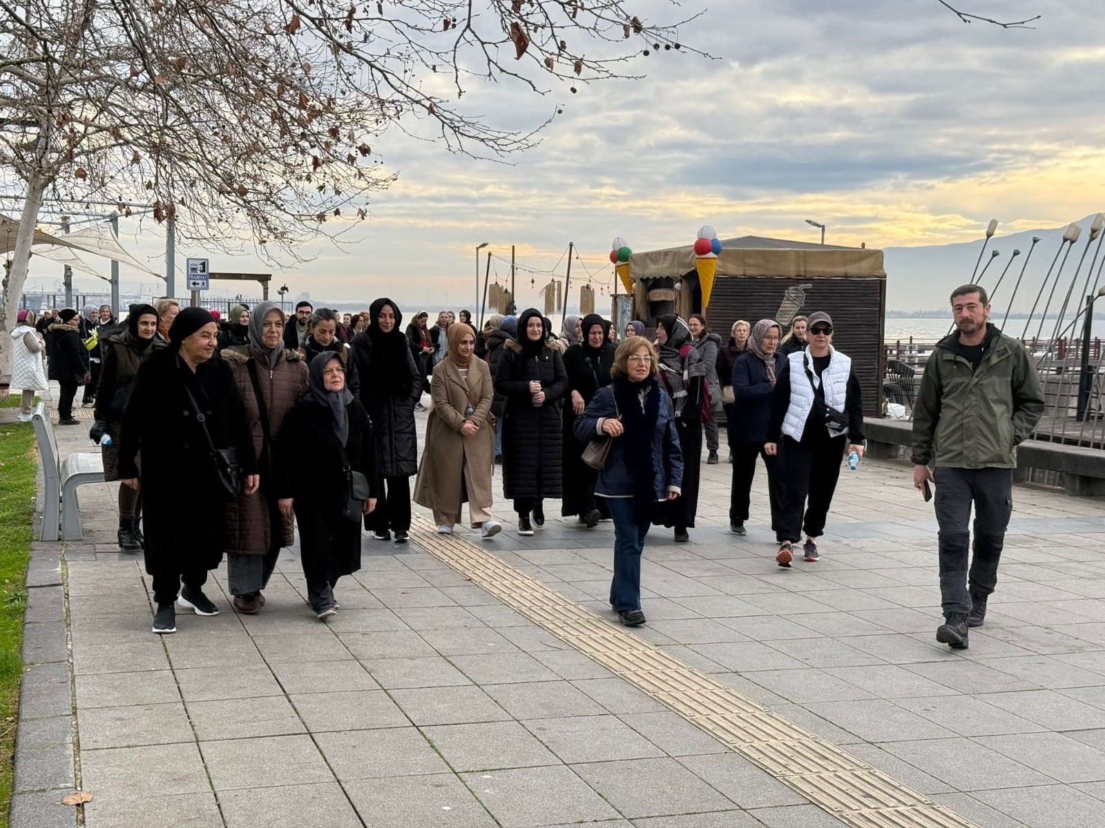 İzmitliler, yılın ilk ‘Sağlıklı Yaşam Yürüyüşü’nde nefes aldı (6)