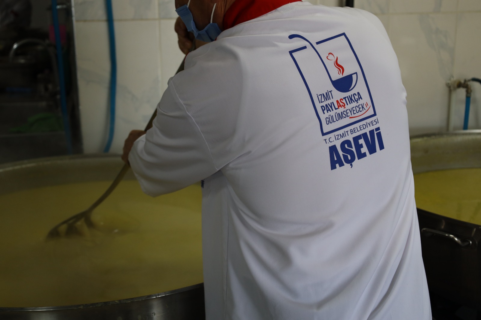Izmitte yardim dolu bir yil (10)