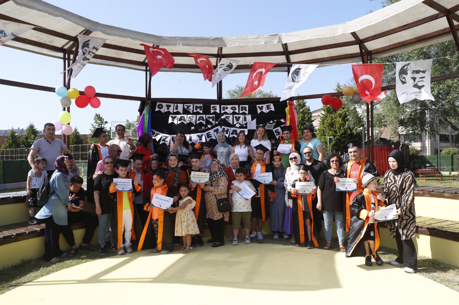 Izmitte yardim dolu bir yil (13)