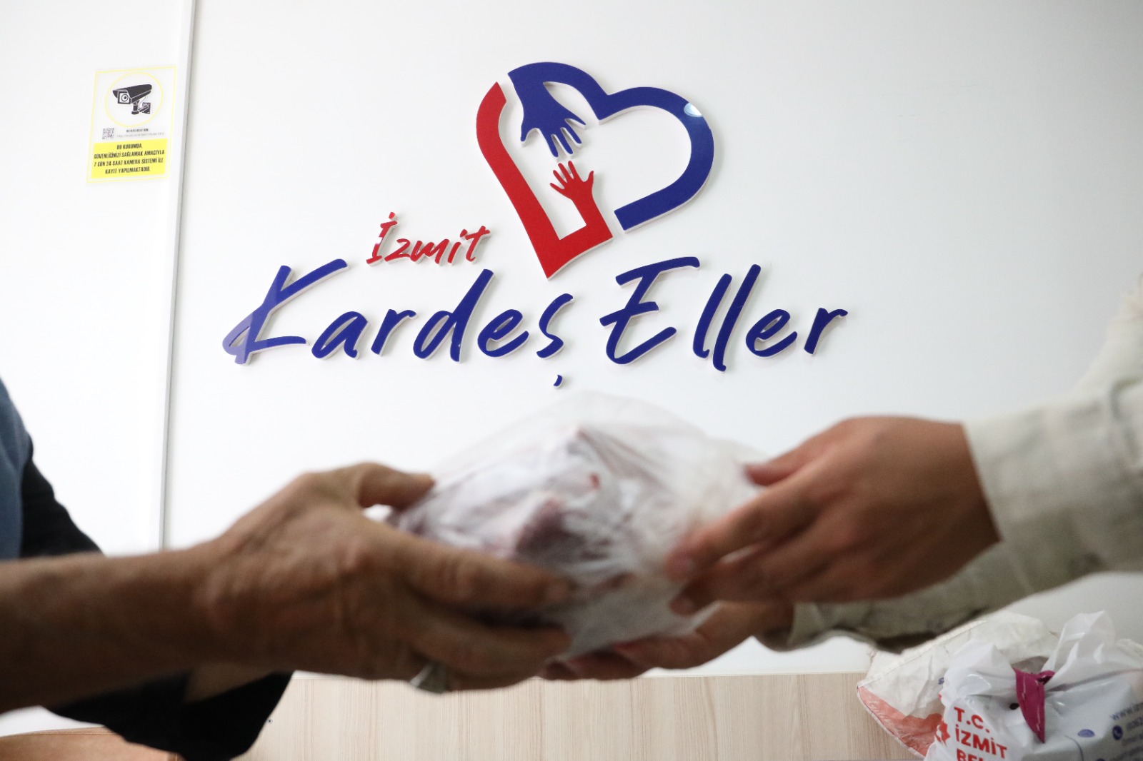 Izmitte yardim dolu bir yil (3)