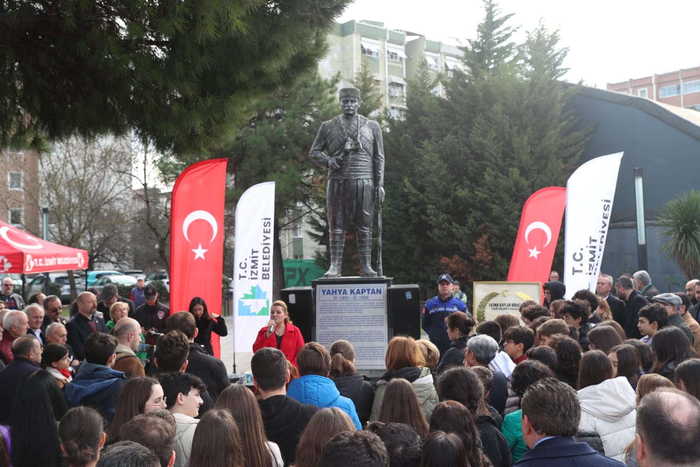 Yoğun Katılım (1)
