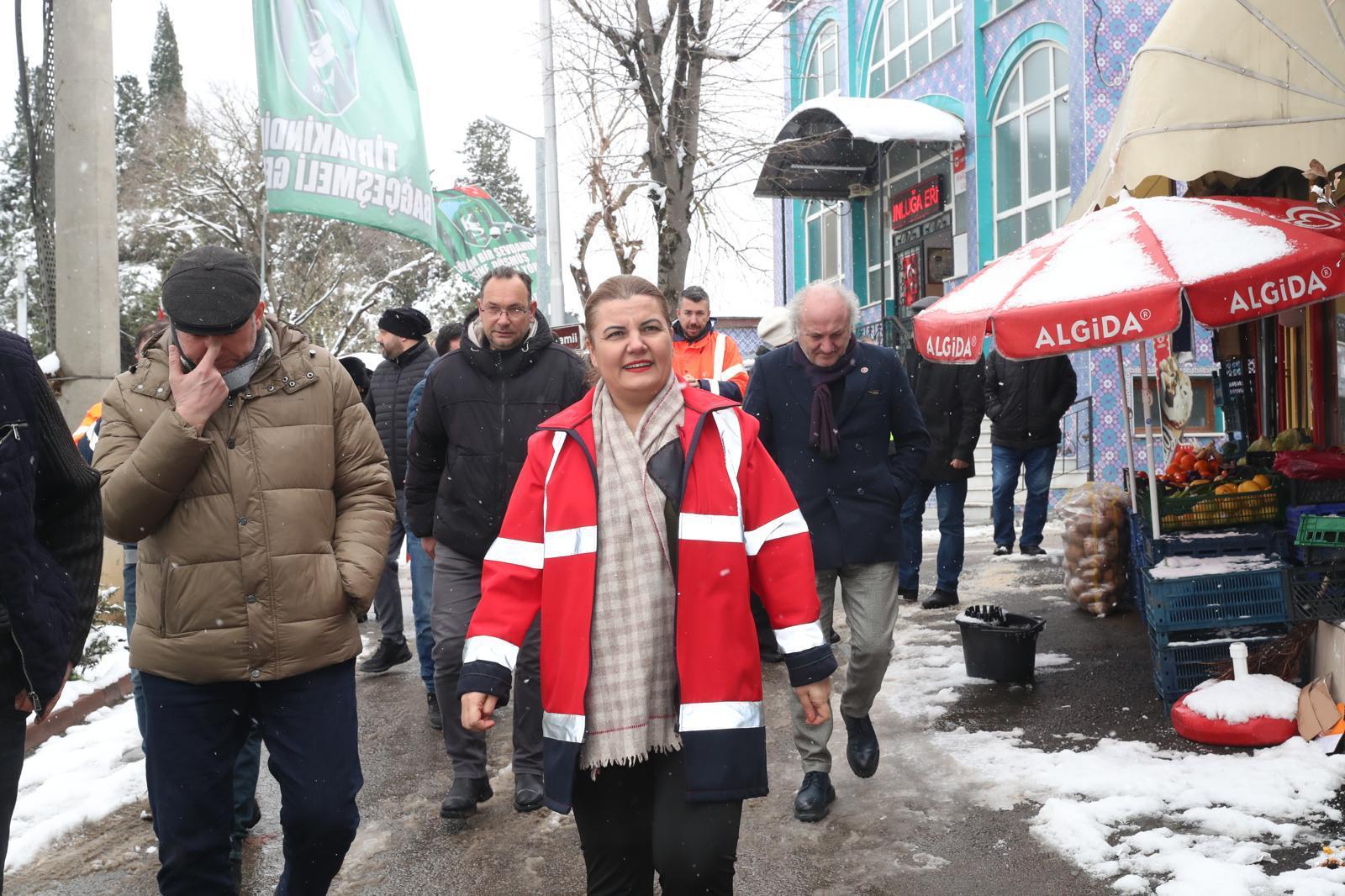 Bas,kan Hu_rriyet, karla mu_cadele inceleme c,alis,malarina Orhan Mahallesi'nde devam etti (4)