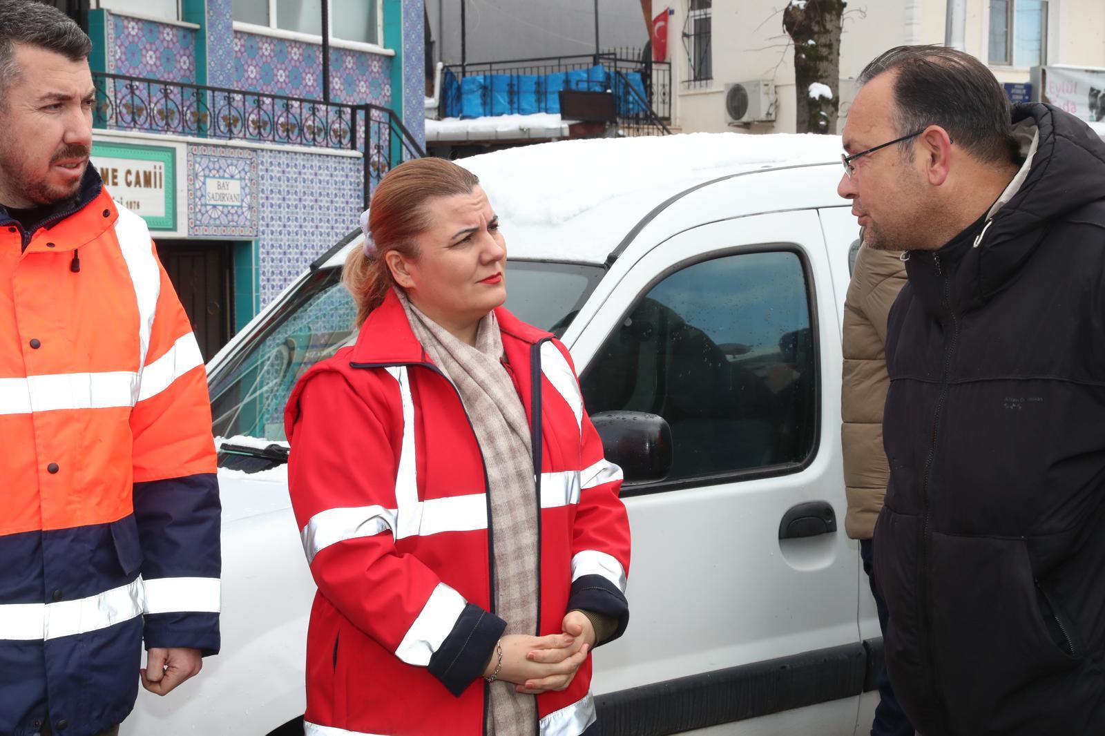 Bas,kan Hu_rriyet, karla mu_cadele inceleme c,alis,malarina Orhan Mahallesi'nde devam etti (7)