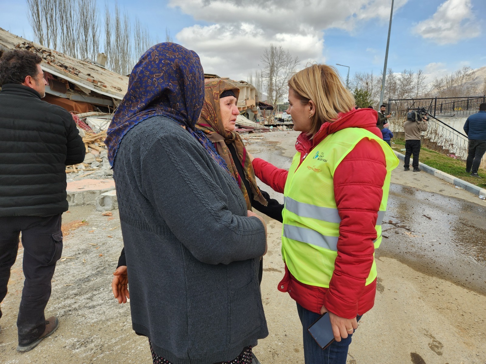 Baskan Hürriyet'ten 6 Subat mesaji (2)
