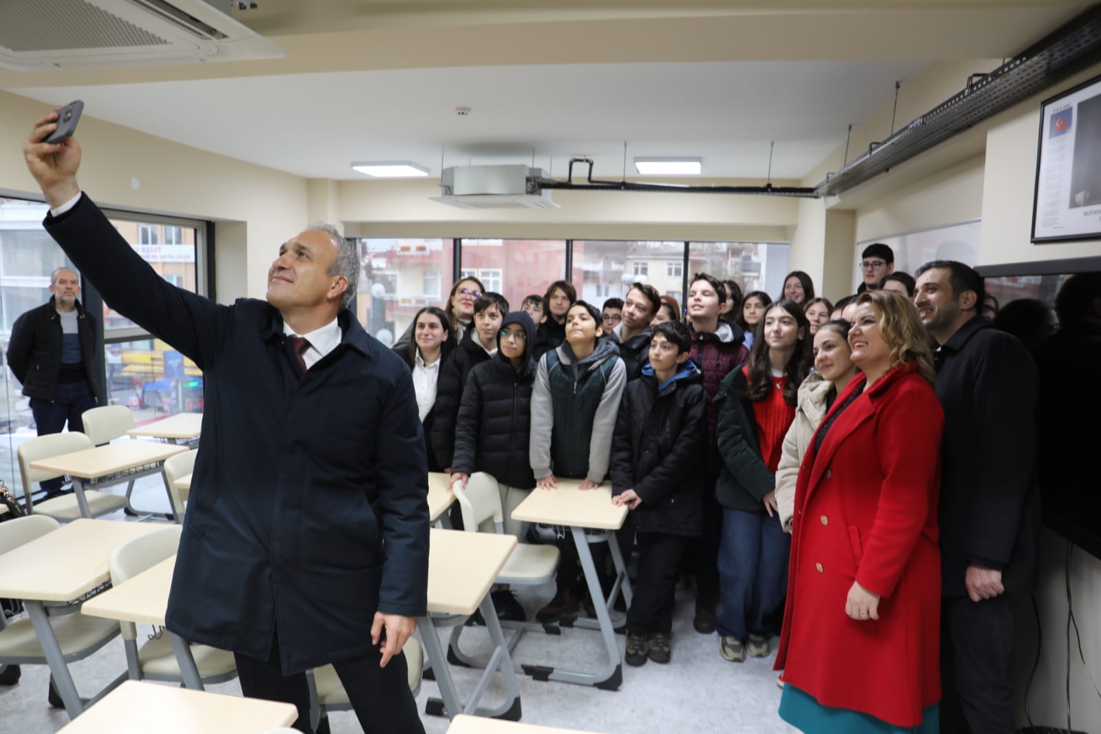 CHP Genel Başkan Yardımcısı Suat Özçağdaş İzmit Belediyemizle iftihar ediyoruz (9)