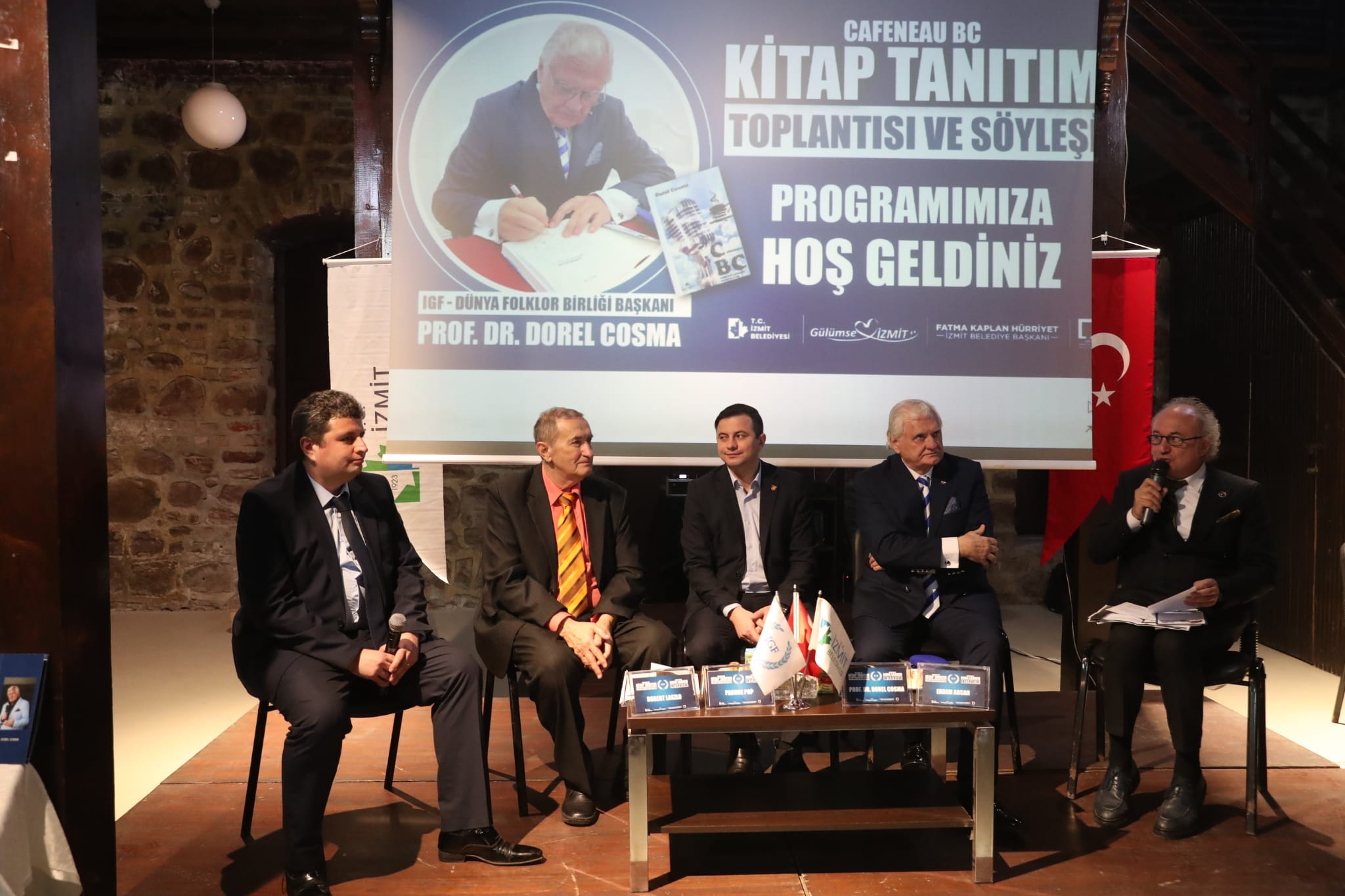 İGF Kitap Tanıtım Programı (1)