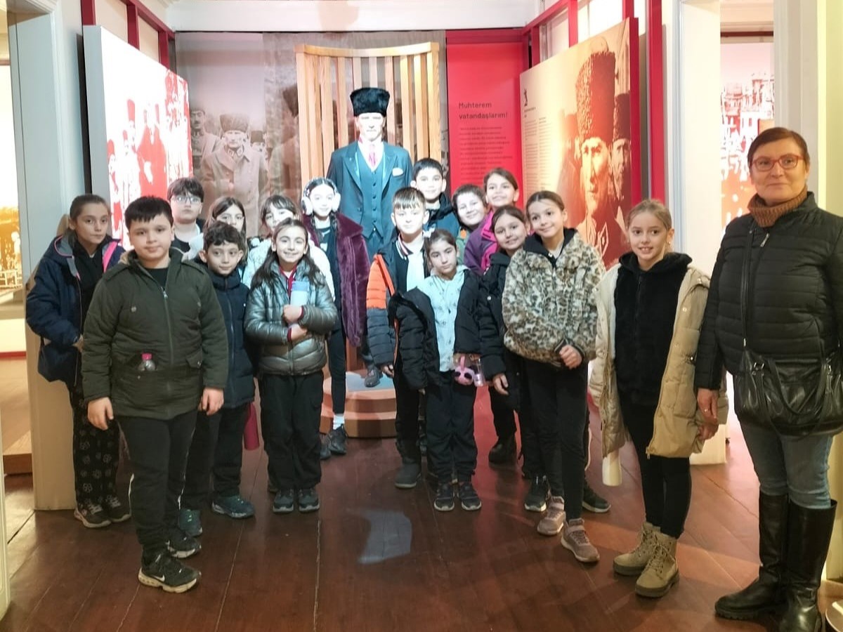 İzmit Belediyesi Atatürk ve Milli Mücadele Anı Evi ziyaretçi rekoru kırdı! (4)