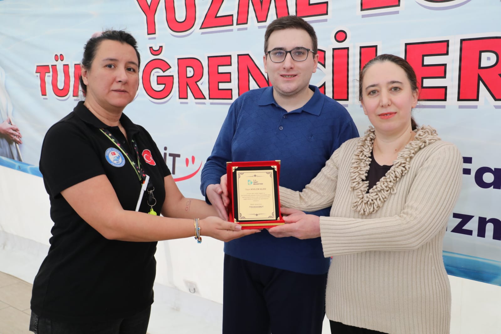 İzmit Belediyesi vefatının birinci yılında Seyfi Kıvılcım’ı unutmadı (3)
