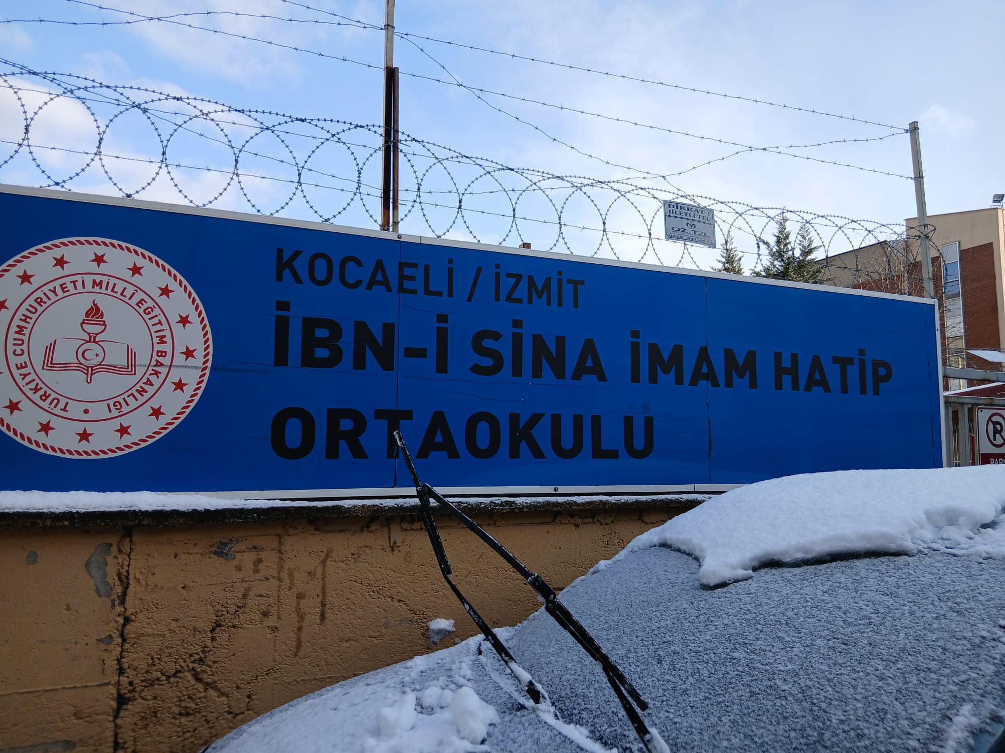 Izmit Belediyesinden Askeri Ögrenci Belirleme Sinavi öncesi okullarda (2)