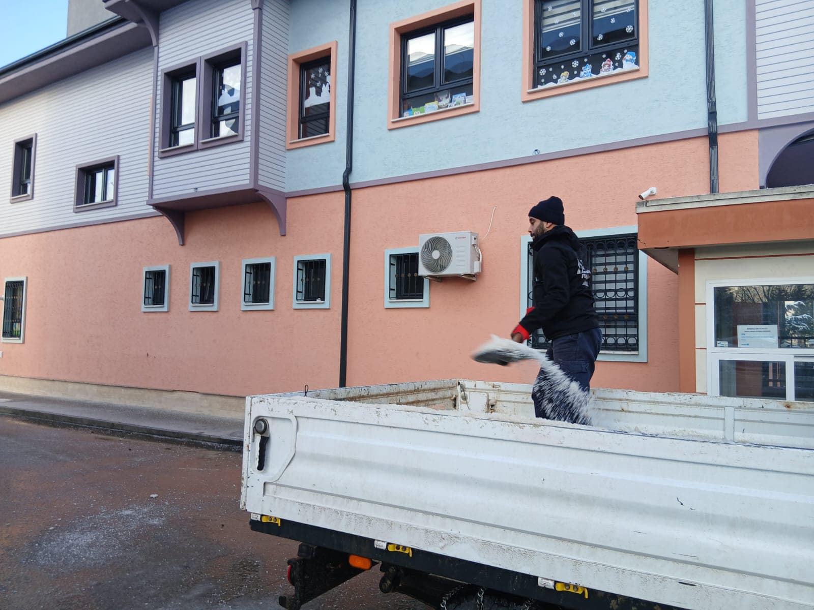 Izmit Belediyesinden Askeri Ögrenci Belirleme Sinavi öncesi okullarda (6)