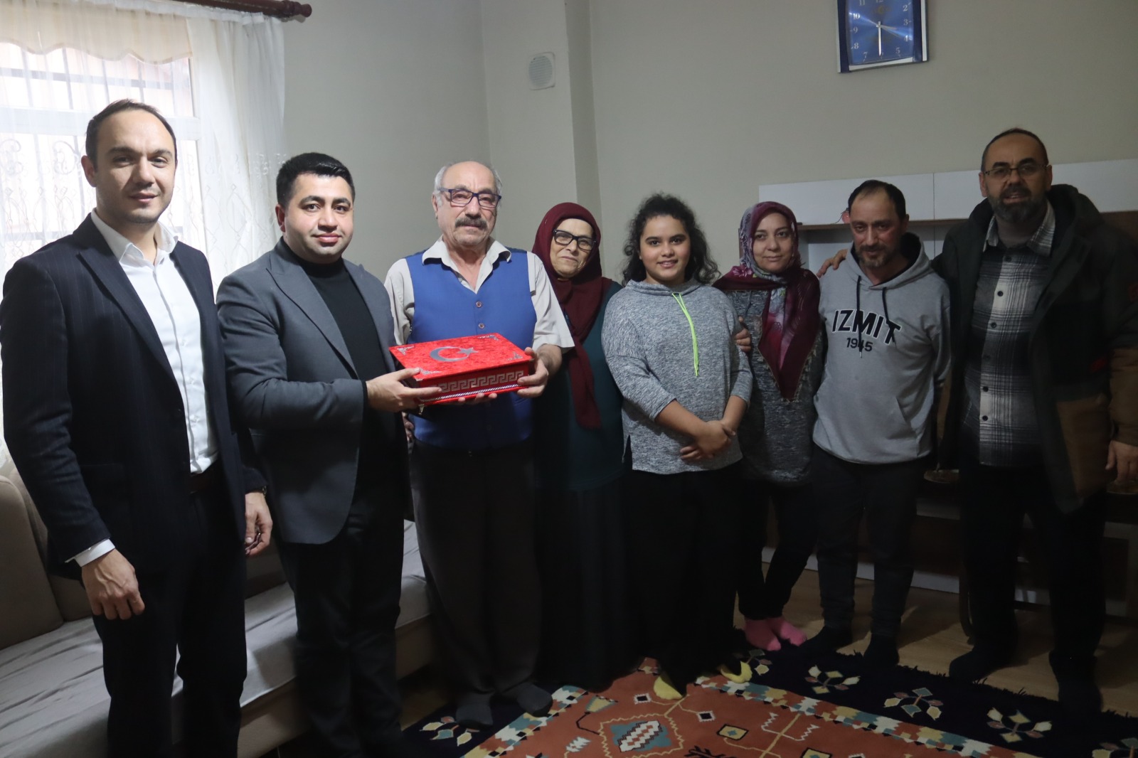 Izmit Belediyesinden gazilerimiz ve sehit ailelerine vefa ziyareti (5)