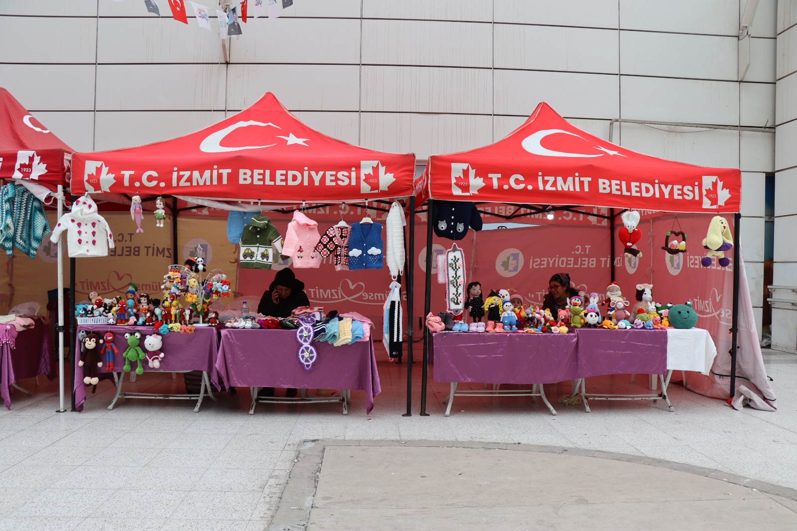 Izmit Belediyesinin Sevgililer Günü El Emegi Pazari'nda son gün (4)