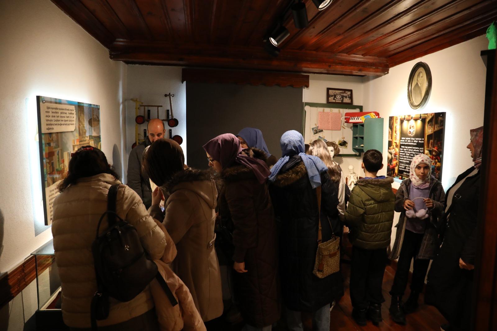 Oyuncak Müzesi kısa süre içerisinde rekor sayıda ziyaretçiyi ağırladı (3)