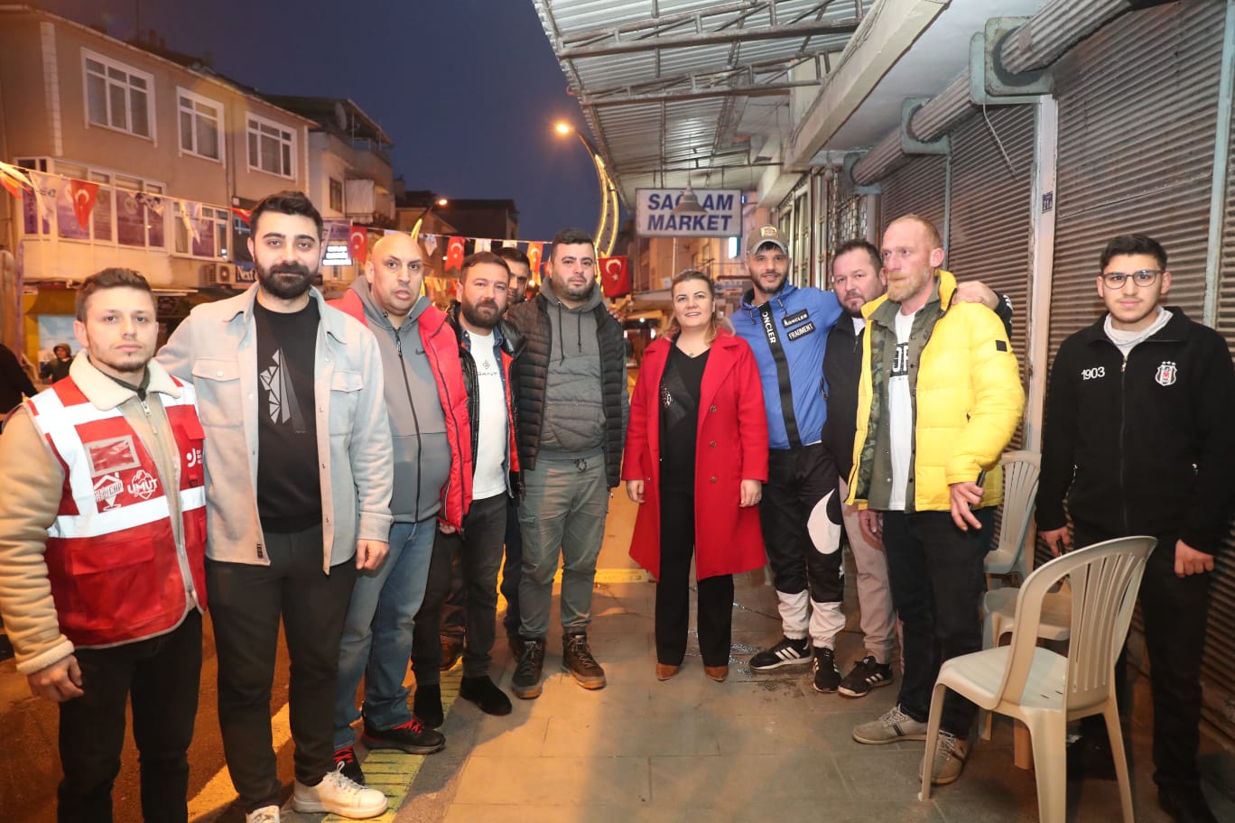 Başkan Hürriyet, halk iftarında Kuruçeşmelilerle bir araya geldi (2)