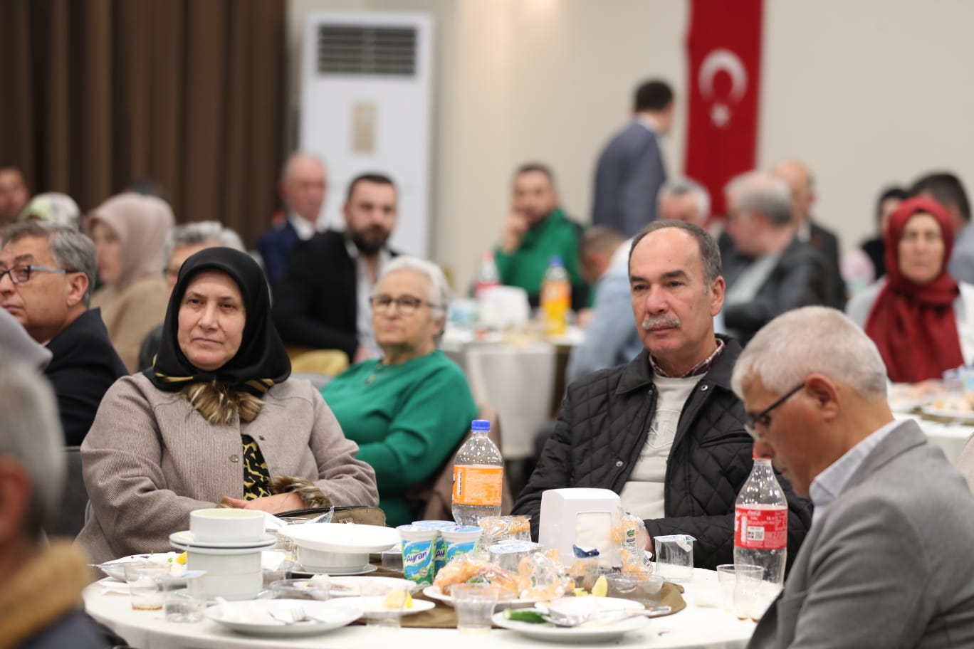 Başkan Hürriyet, muhtarlarla iftar programında buluştu (1)