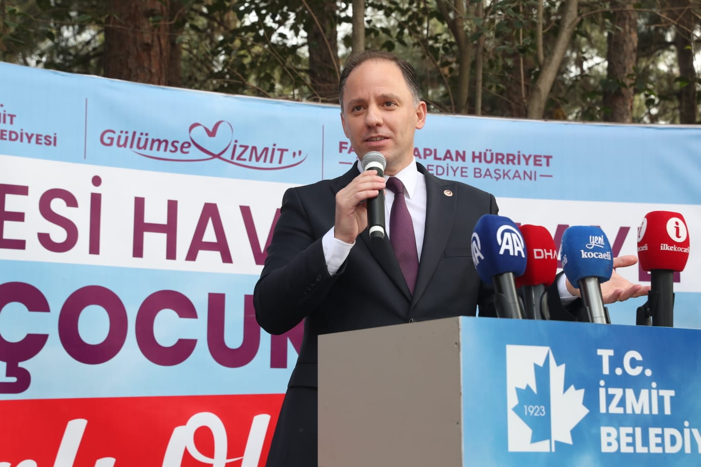 CHP Genel Başkan Yardımcısı Deniz Yavuzyılmaz (1)