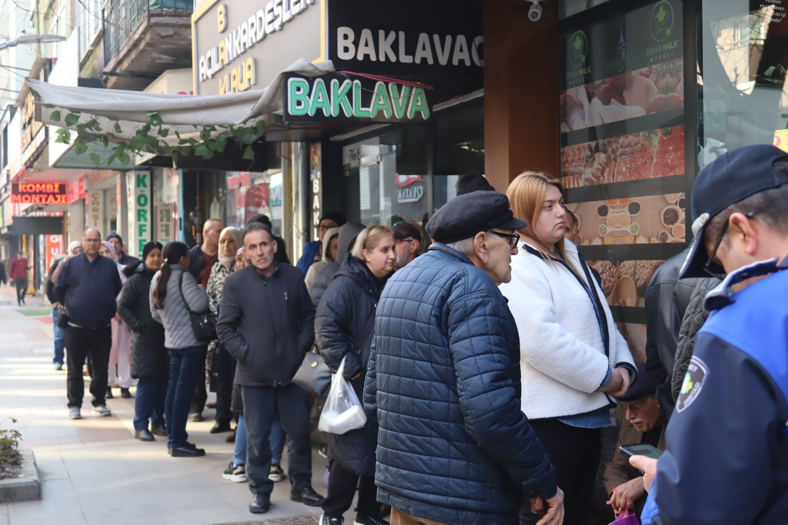 Halk Et satislari basladi (12)