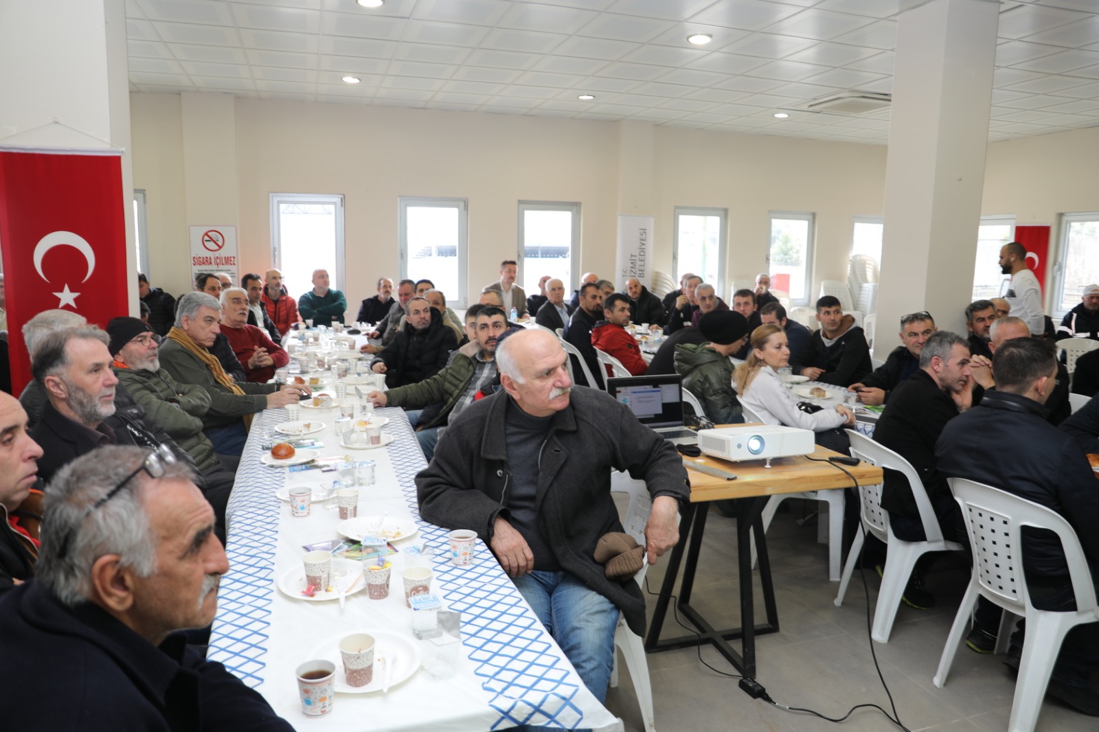 Izmit Belediyesinden üreticilere Meyve Agaci Budama ve Asilama Egitimi (1)