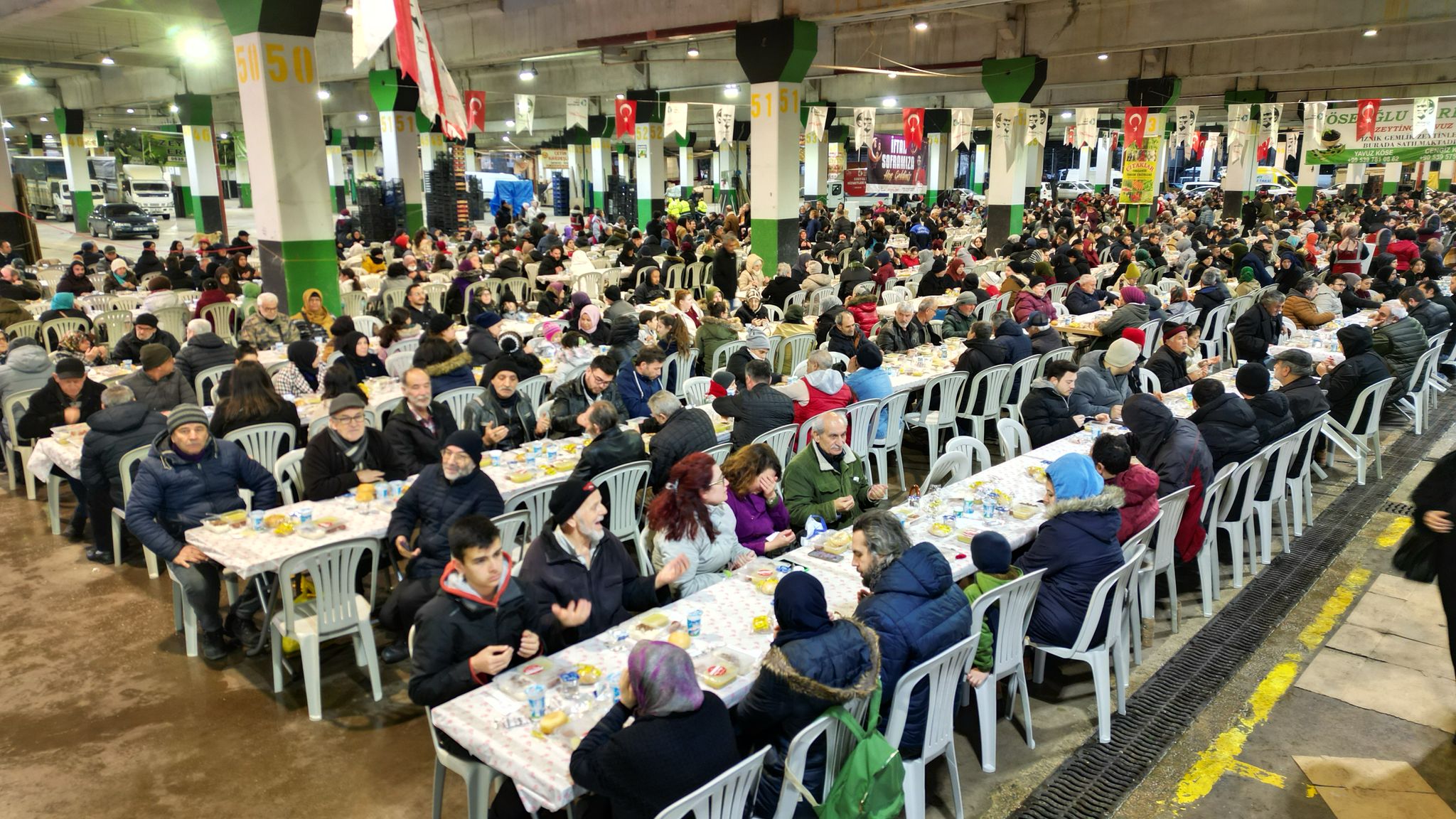 İzmit Belediyesinin Halk İftarları Mehmet Ali Paşa Mahallesinde başladı (3)