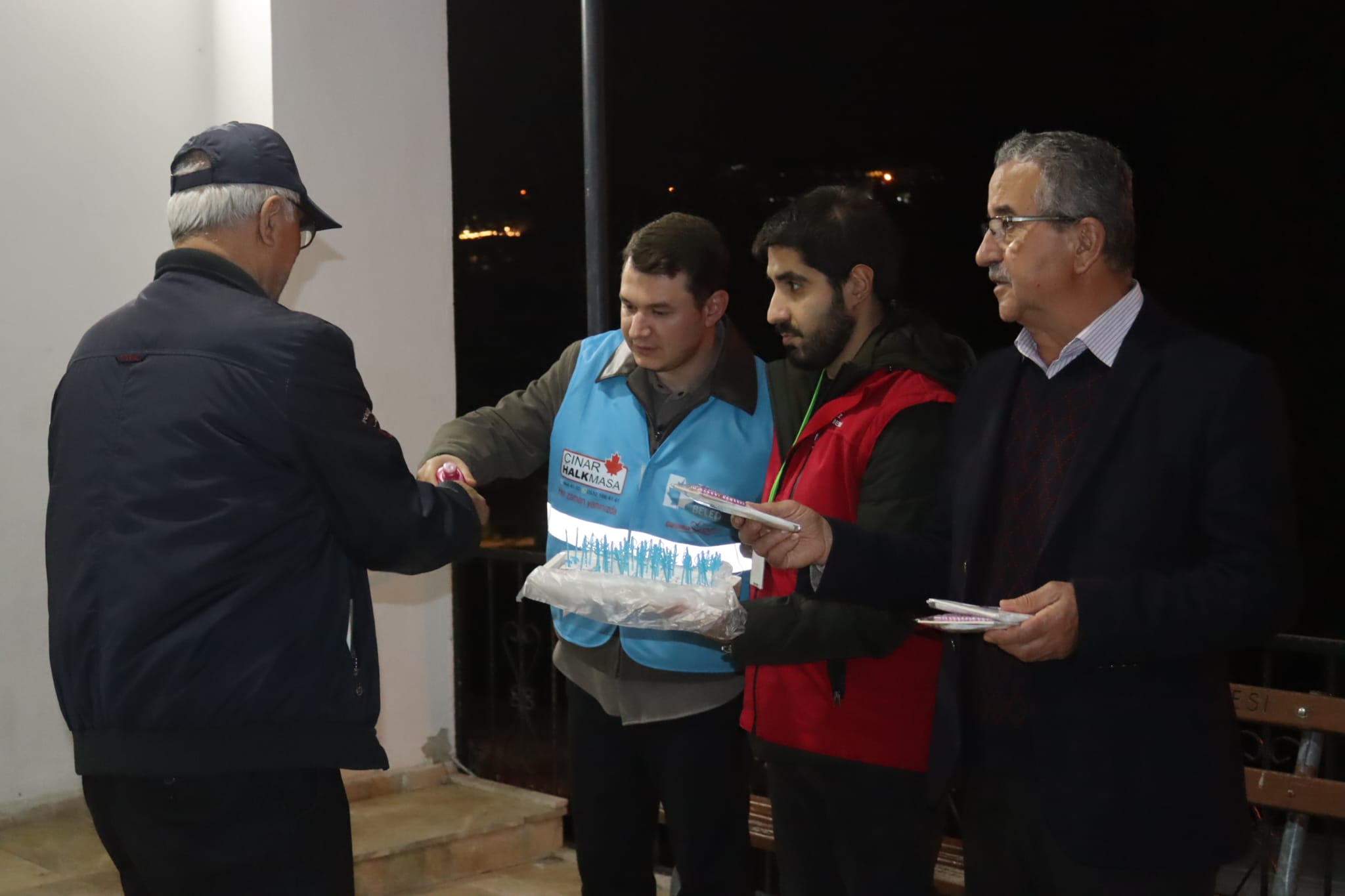 İzmit Belediyesinin teravih durağı Şirintepe Nene Hatun Camii oldu (2)
