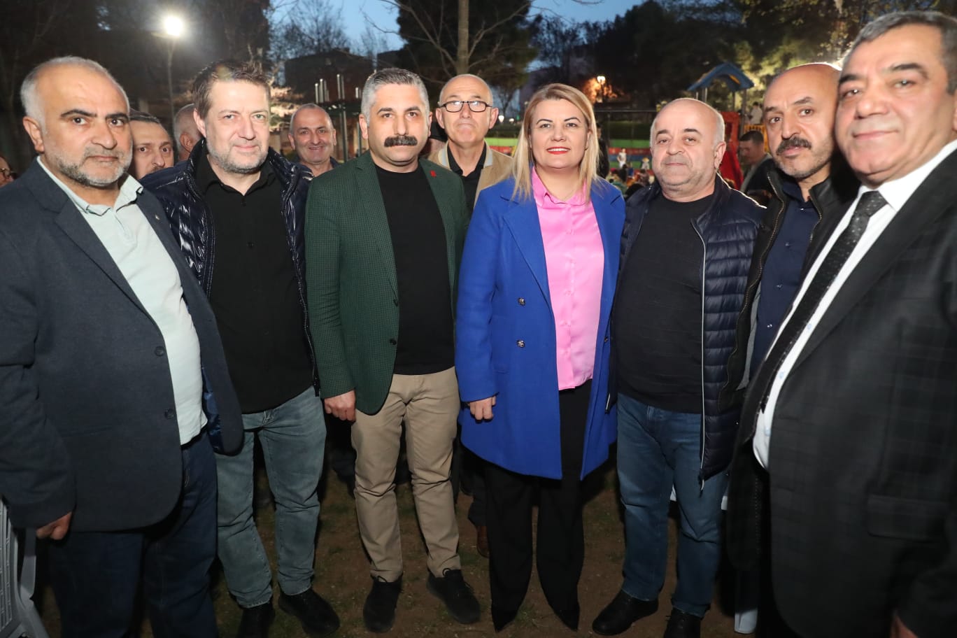 Baskan Hürriyet Gebzeli vatandaslarla halk iftarinda bulustu (8)