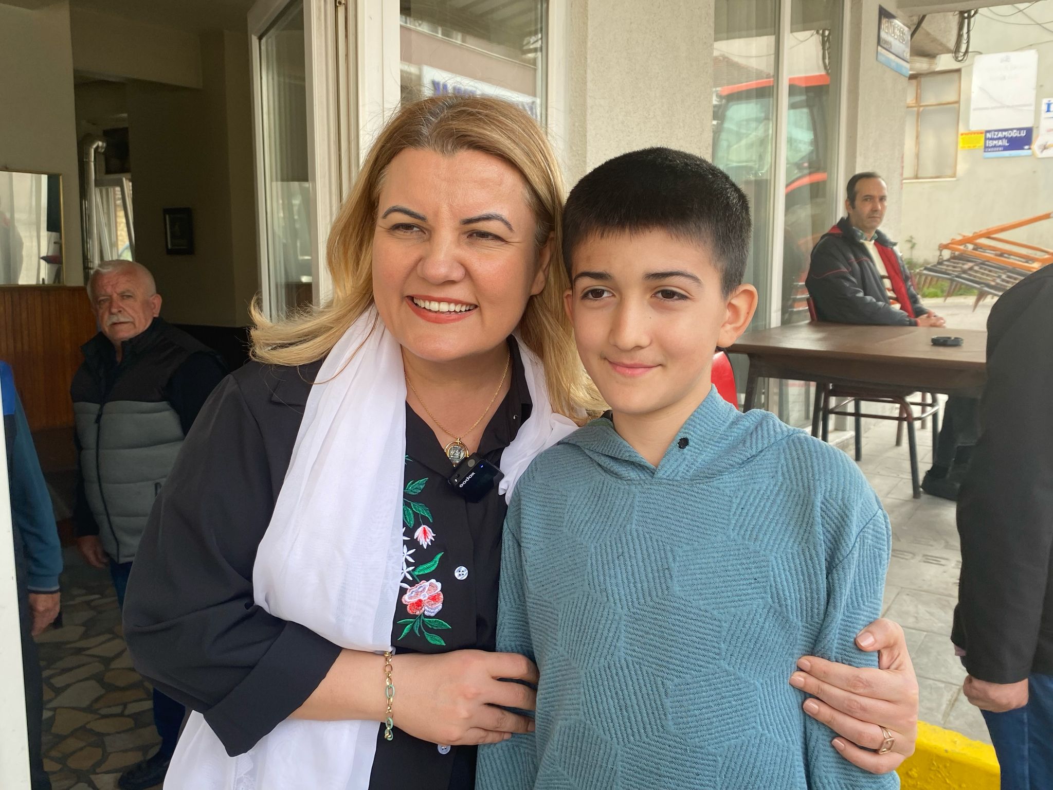 Fatma Baskan, Akmese esnafina hayirli isler diledi (4)