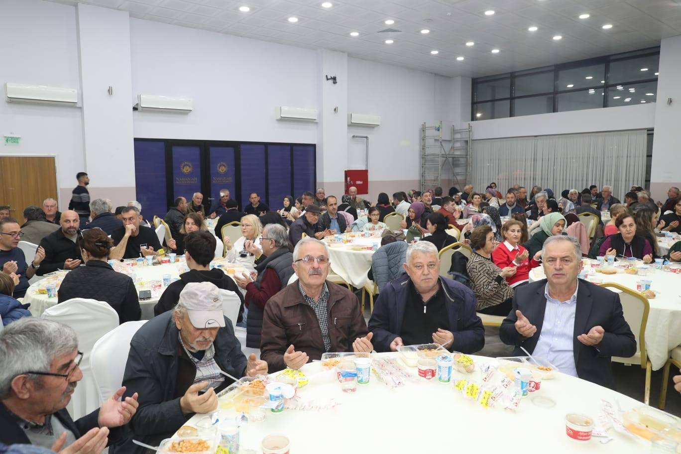 Fatma Baskan, Kandira Iftarinda Gönüllere Dokundu (13)