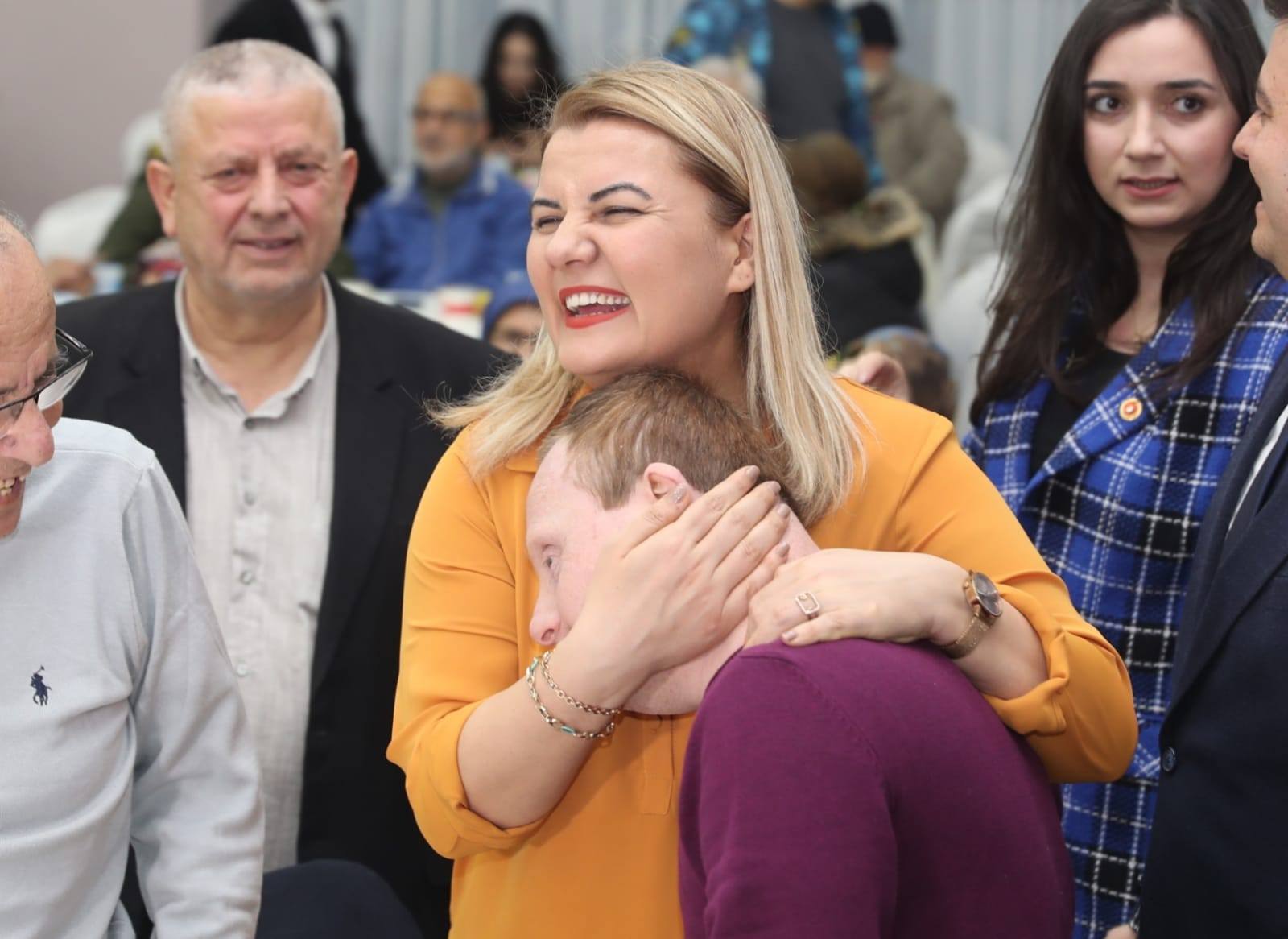 Fatma Baskan, Kandira Iftarinda Gönüllere Dokundu (21)