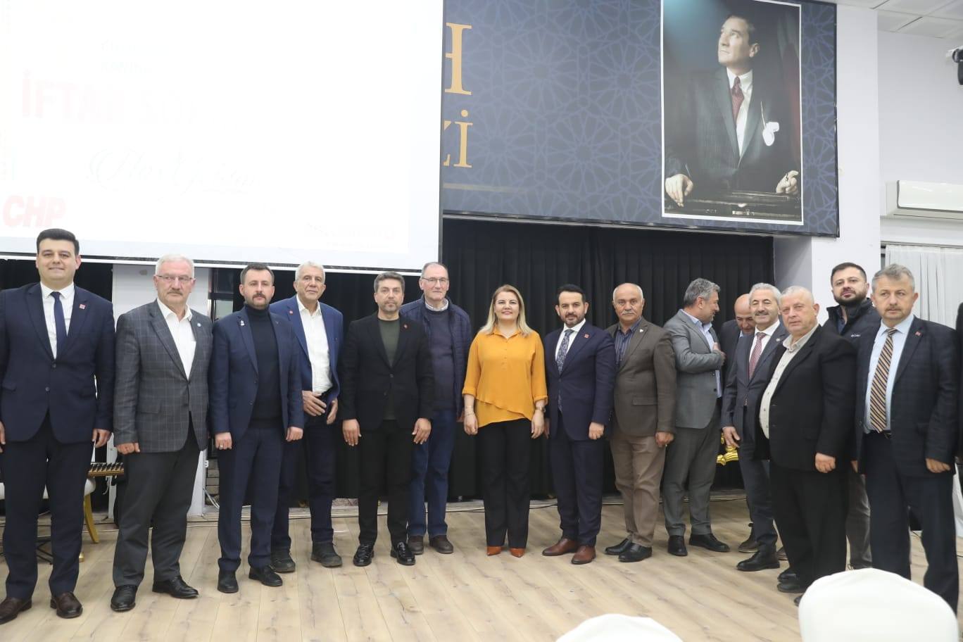 Fatma Baskan, Kandira Iftarinda Gönüllere Dokundu (4)