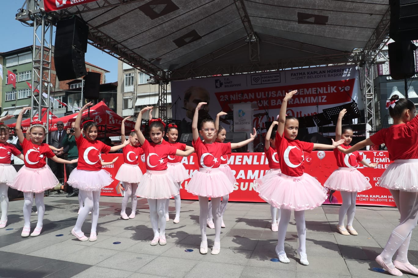 İzmit Belediyesi 23 Nisan programı (4)