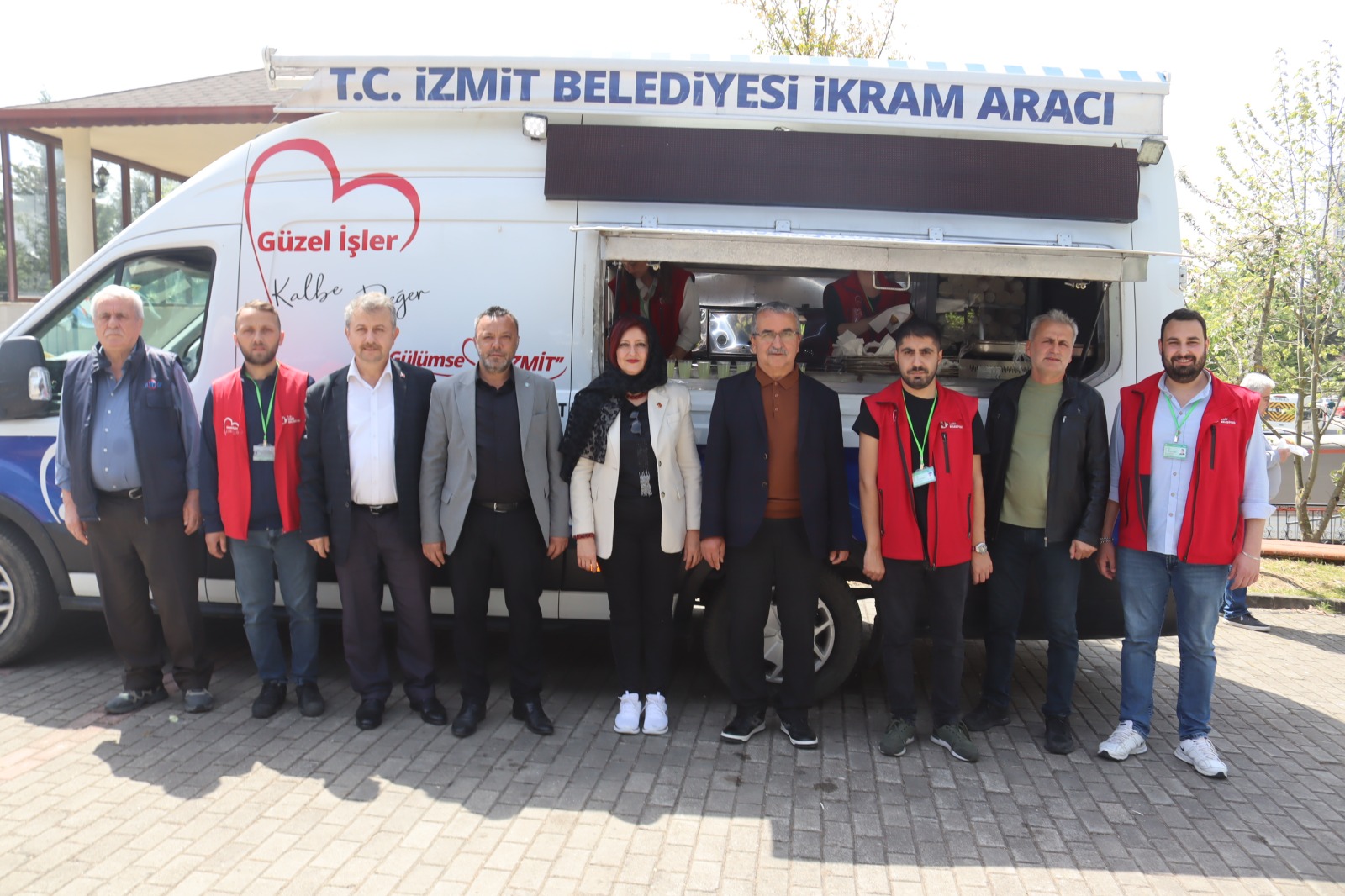 İzmit Belediyesi Cuma buluşmalarında gönül köprüleri kurmaya devam ediyor (1)