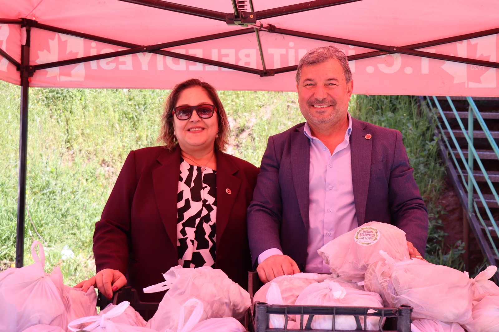 İzmit Belediyesi üretimi mantarlar halkla buluşmaya devam ediyor (10)
