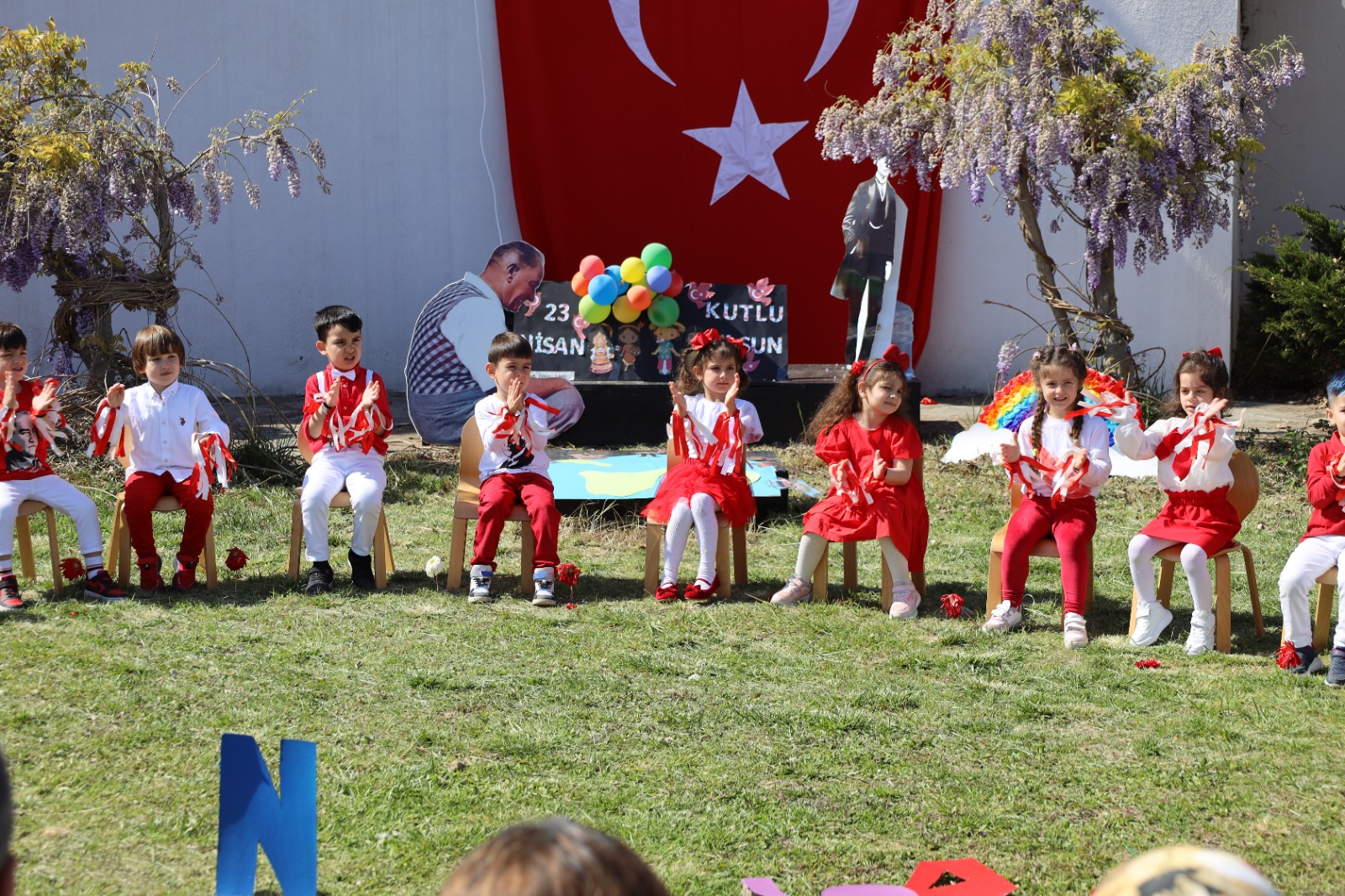 Tüysüzler ve Yesilova Çinar Çocuk Evi'nde 23 Nisan coskusu doyasiya kutlandi (3)