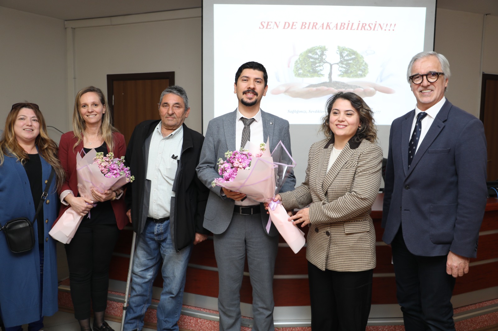 Çiçek Takdimi