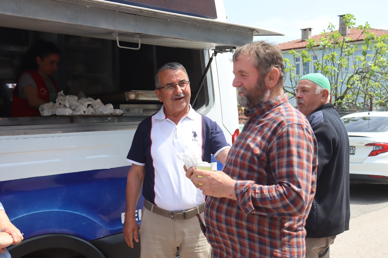 Çubuklu Osmaniye'de Cuma namazi ardindan birlik ve beraberlik (8)