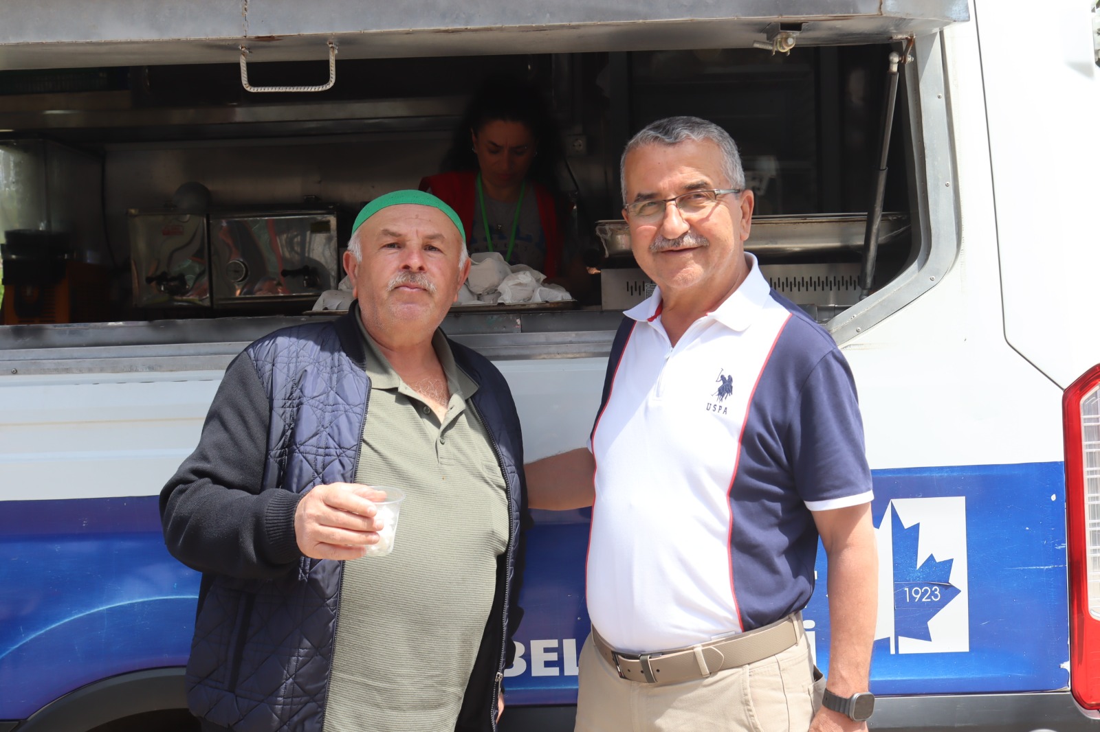 Çubuklu Osmaniye'de Cuma namazi ardindan birlik ve beraberlik (9)