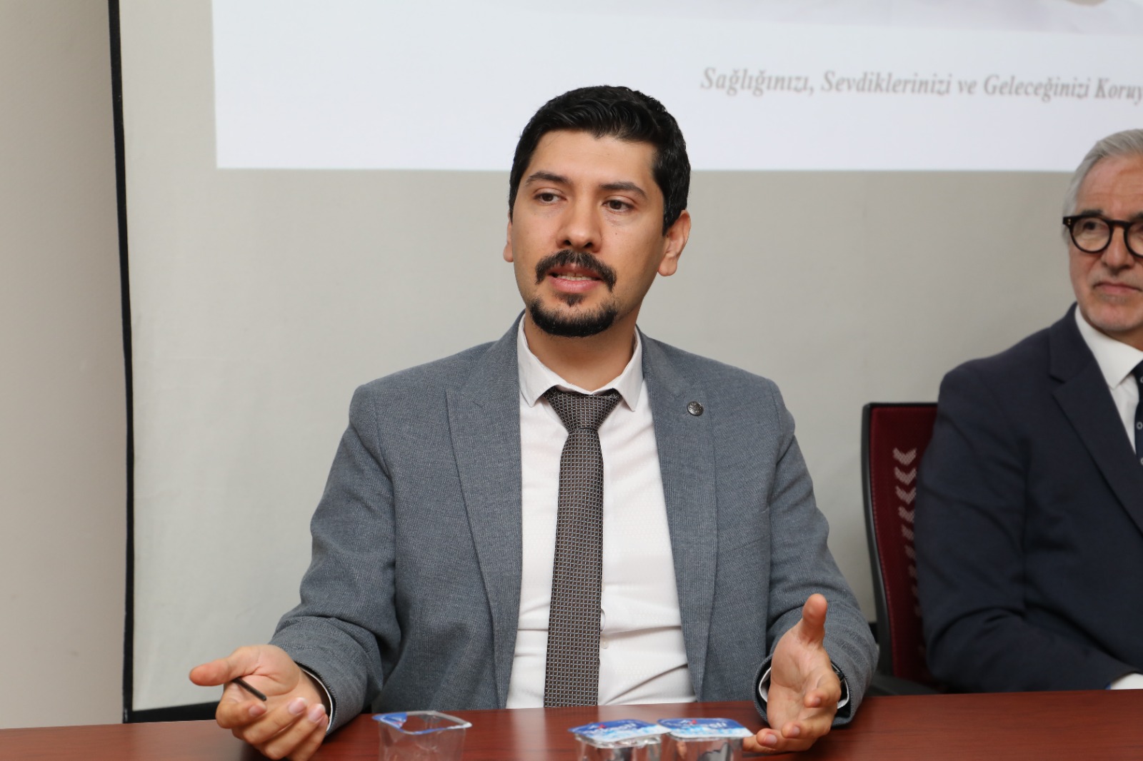 Doç. Dr. Bahadır Geniş