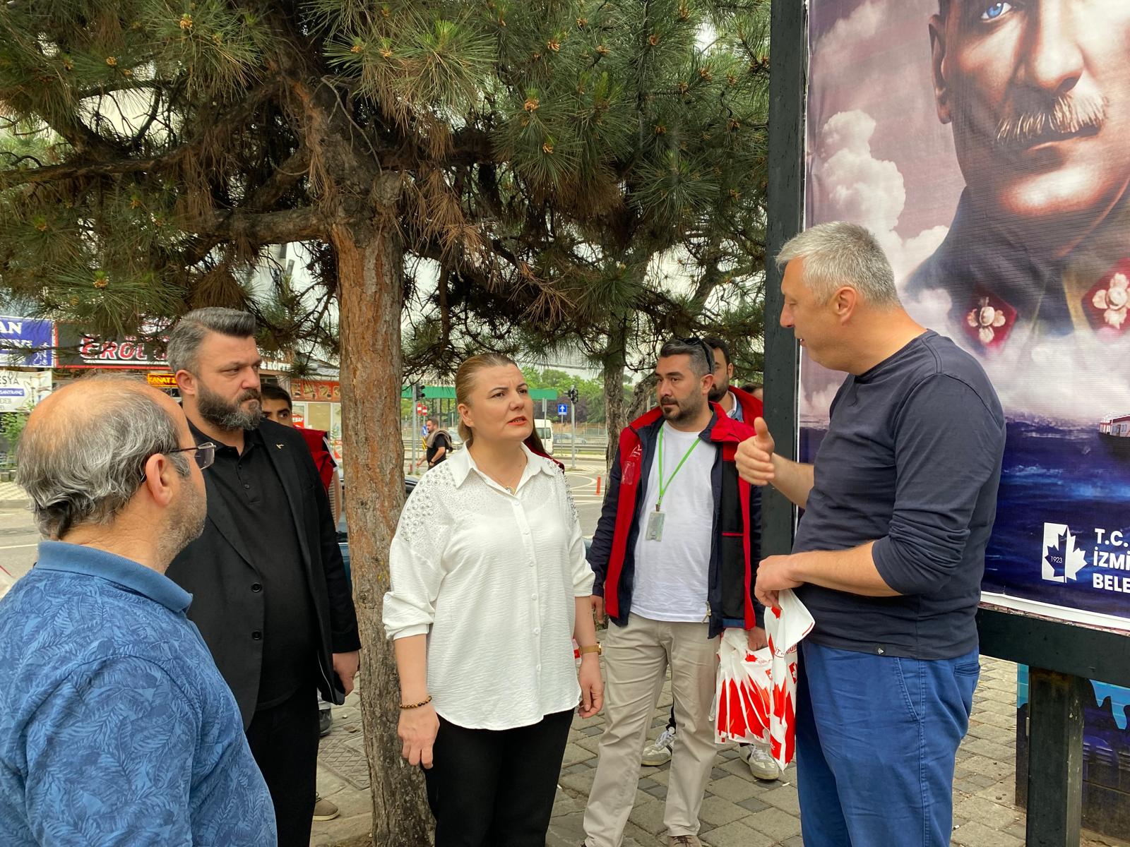 Fatma Başkan’dan sabahın ilk ışıklarında emekçilere ziyaret (4)