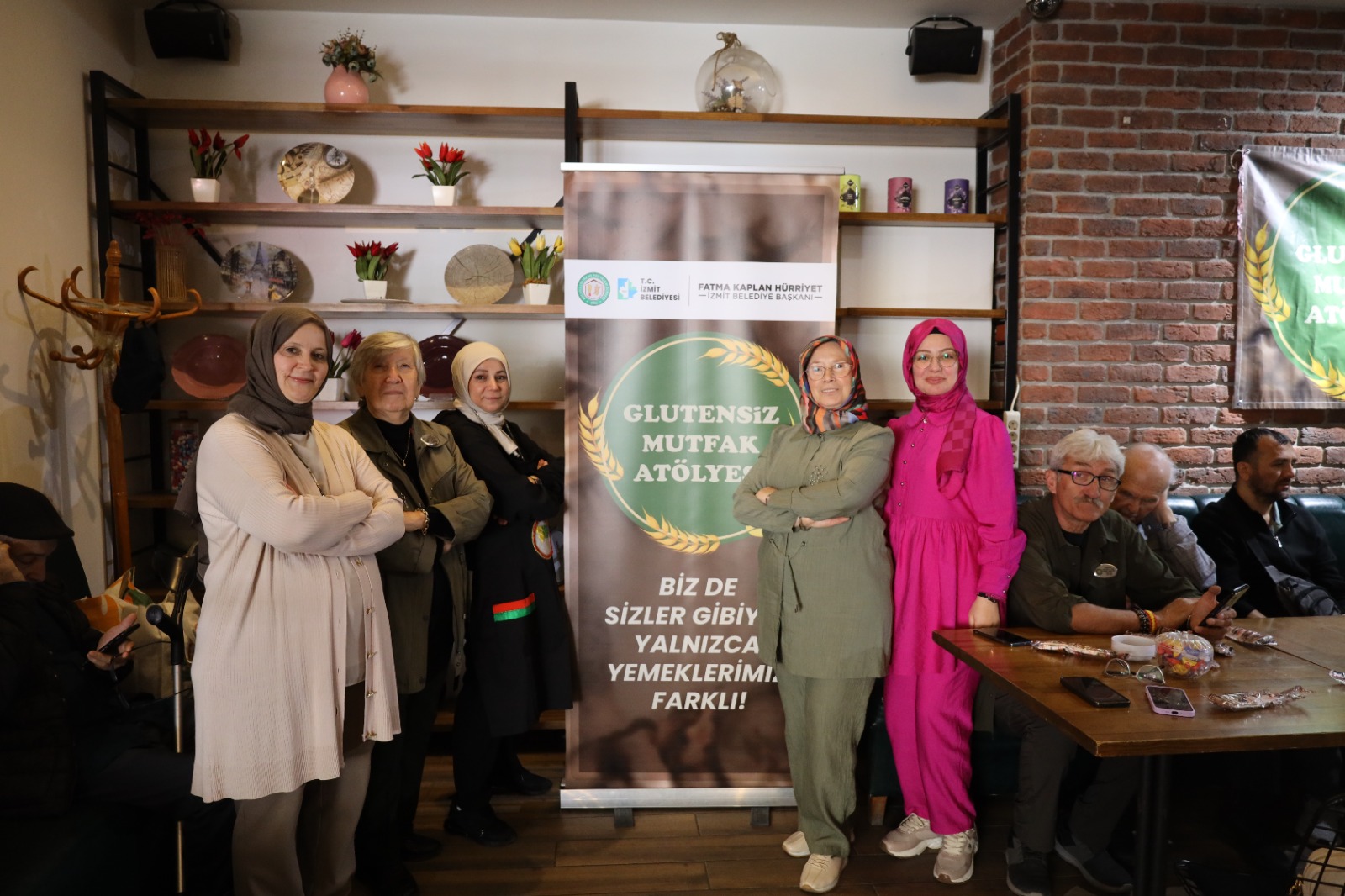 Glütensiz Mutfak Atölyesi’nde Dünya Çölyak Günü’ne özel yöresel tatlı yapıldı (1)