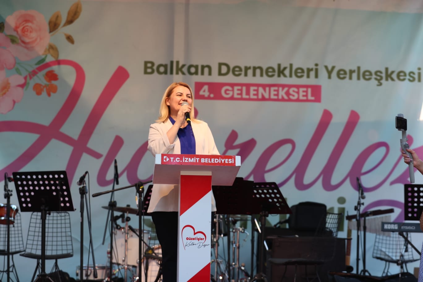 Hıdırellez coşkusu İzmit’i sardı, bahar türkülerle geldi (10)