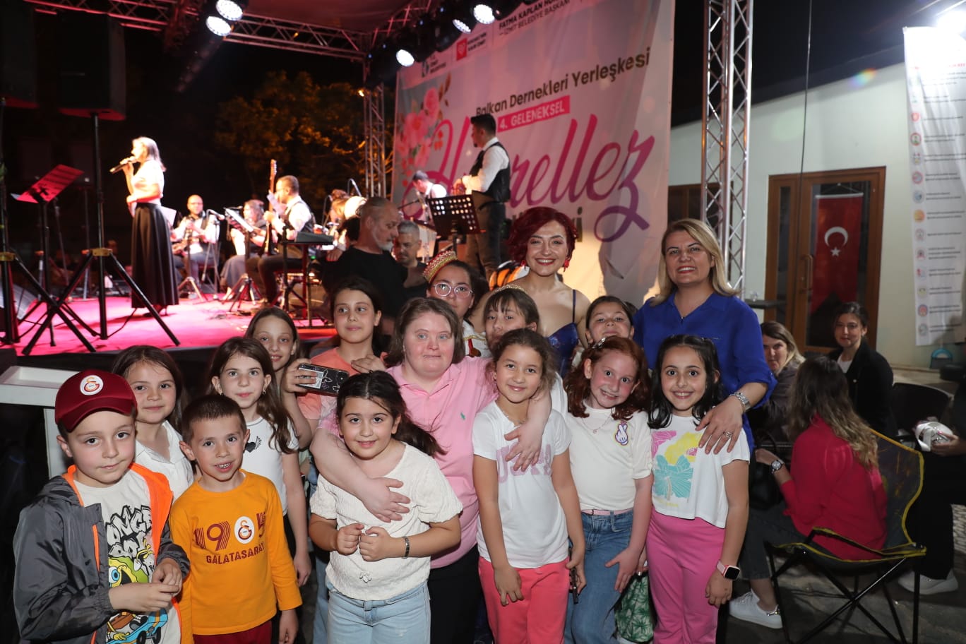 Hıdırellez coşkusu İzmit’i sardı, bahar türkülerle geldi (7)