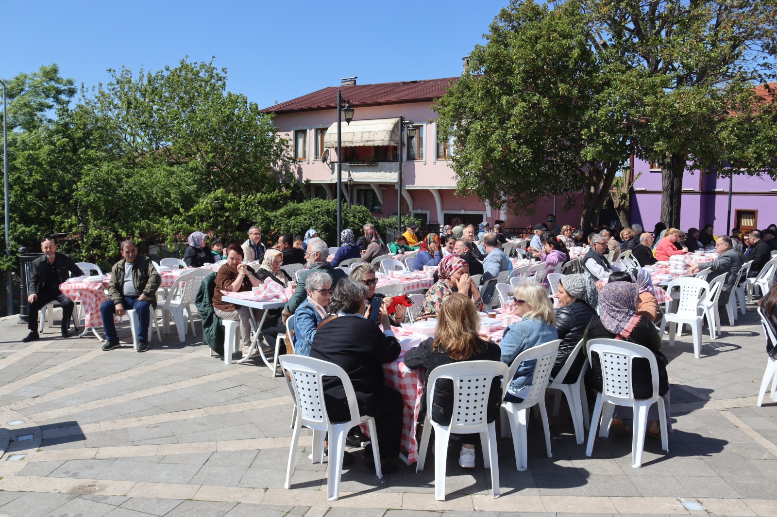 İzmit Belediyesi, Kapanca Sokak Festivali için bölge sakinleriyle buluştu (2)