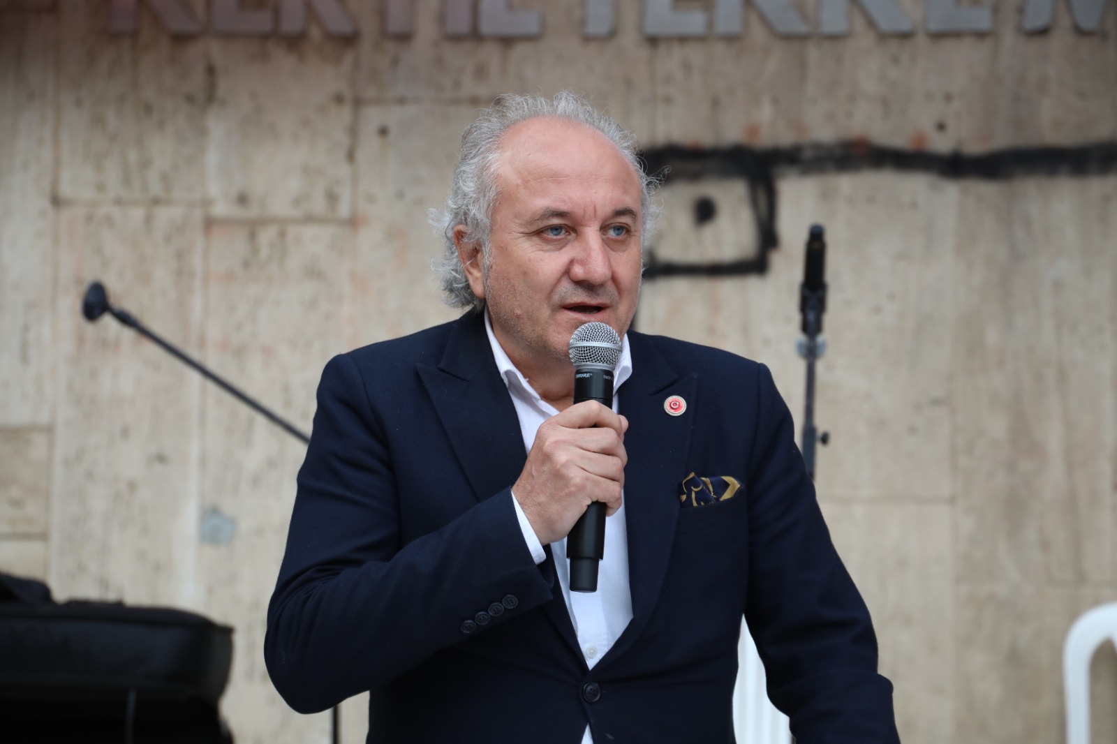 İzmit Belediyesi Kültür ve Sanat Komisyonu Başkanı Erdem Arcan