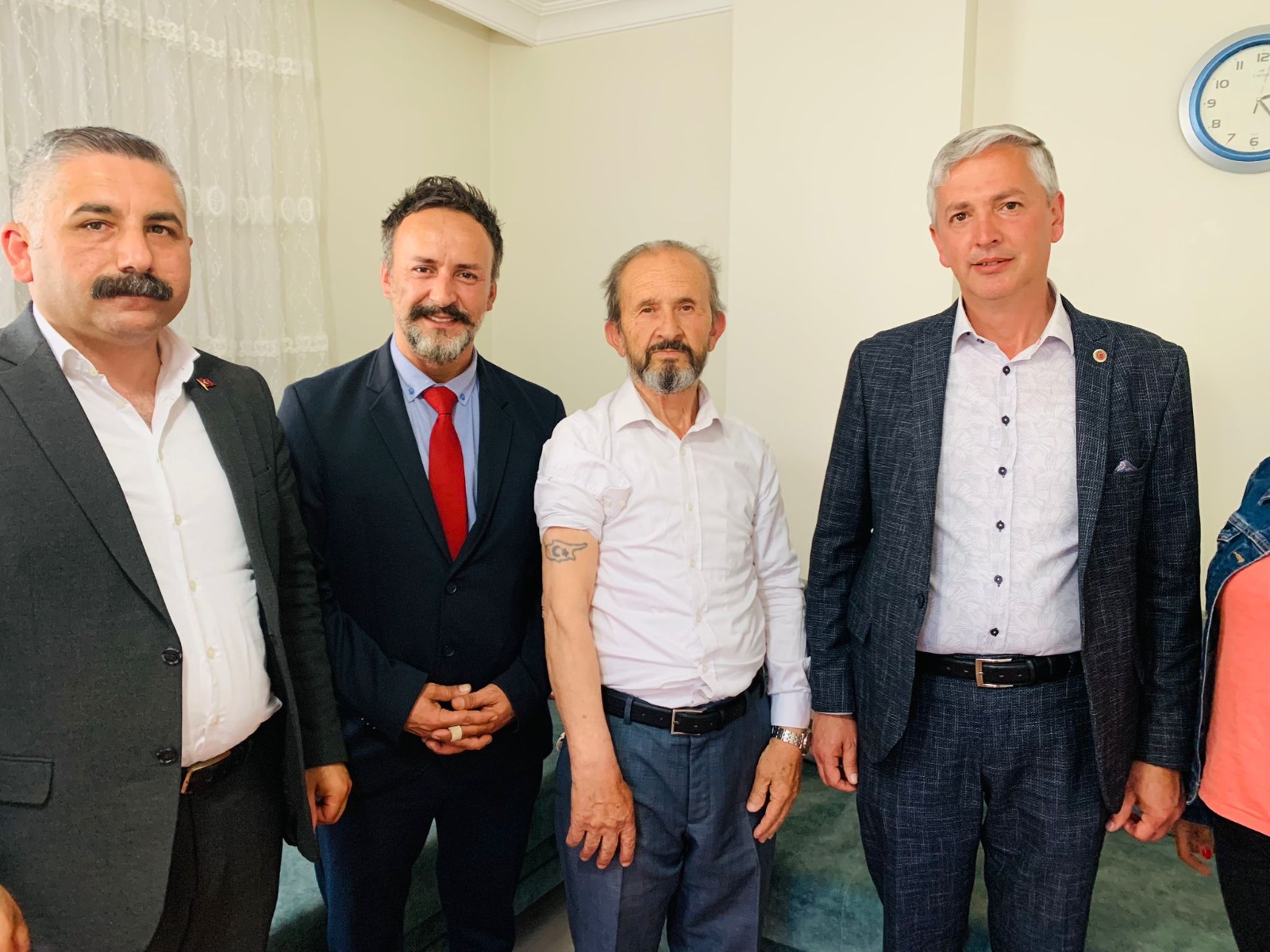 İzmit Belediyesinden Kıbrıs Gazilerine vefa ziyareti (3)