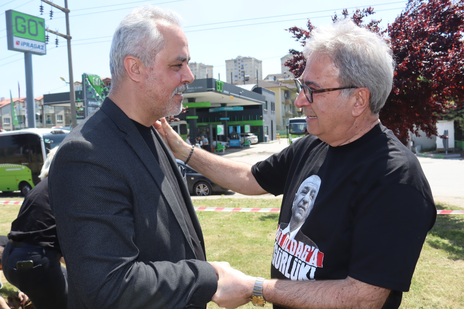 İzmit Belediyesinin katkılarıyla Prof. Dr. Ümit Özdağ Hatıra Ormanı açıldı (7)
