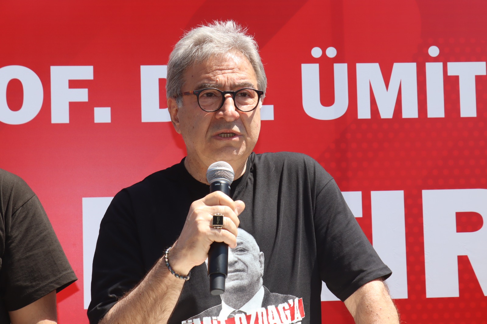 İzmit Belediyesinin katkılarıyla Prof. Dr. Ümit Özdağ Hatıra Ormanı açıldı (9)
