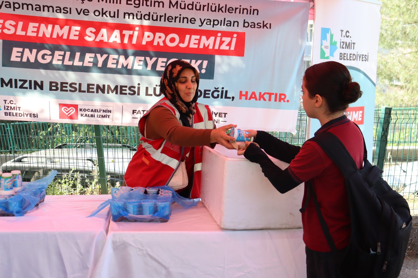 Protokol yok, gönül var Çocuklara bir öğün sevgi; BESLENME SAATİ (5)